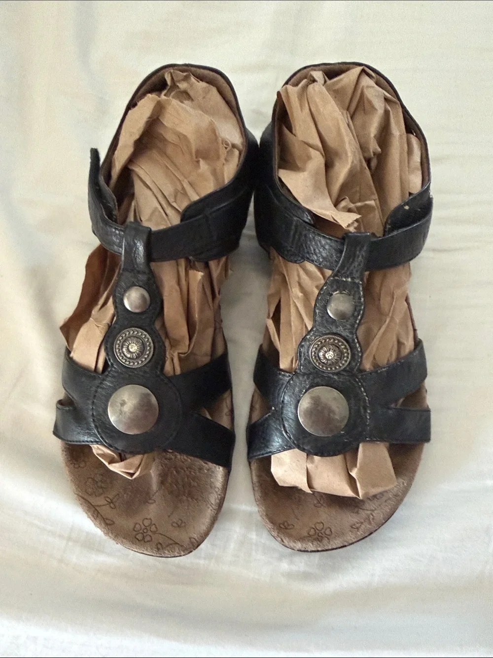 Taos Footwear Black Leather Studded Casual Sandals
